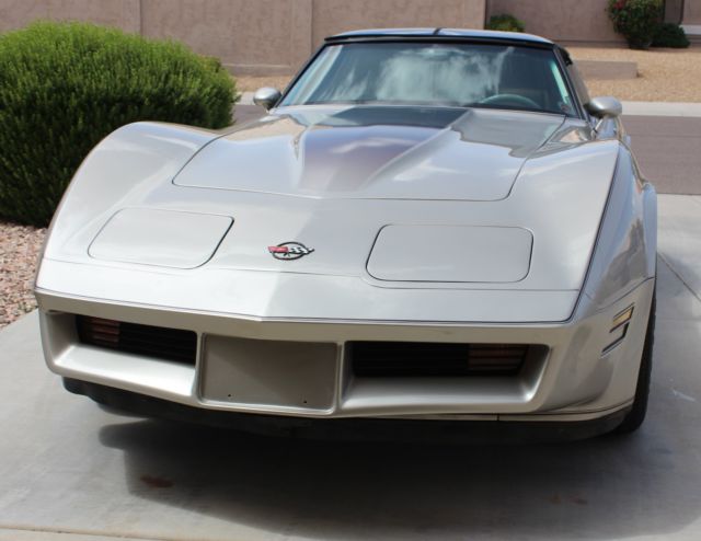 1982 Chevrolet Corvette Corvette Collector Edition hatchback - photo 3