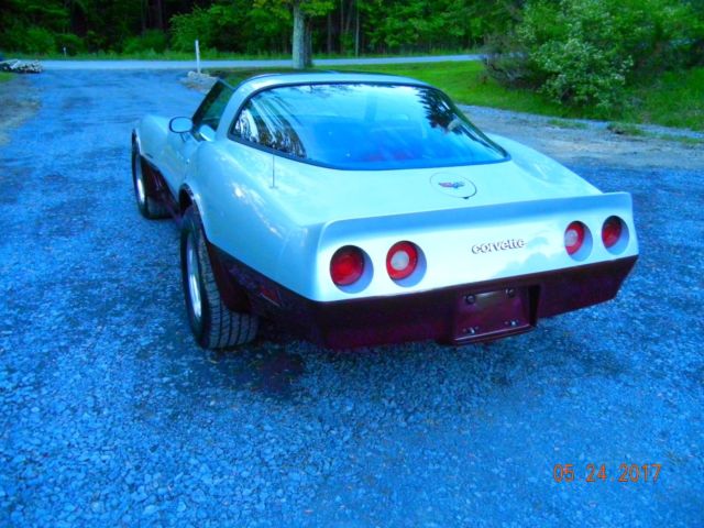 1982 Chevrolet Corvette - photo 7