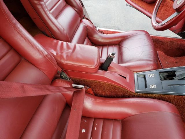 1982 Chevrolet Corvette - photo 10