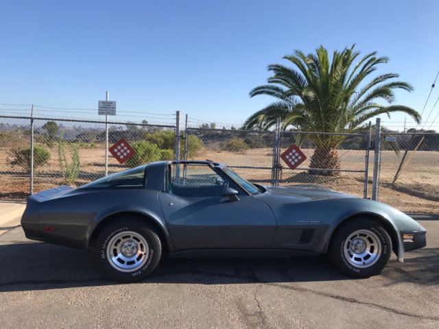 1982 Chevrolet Corvette - photo 3