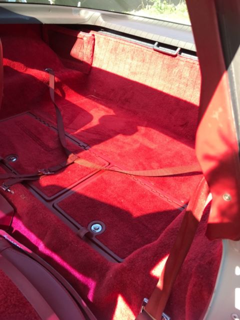 1982 Chevrolet Corvette Two tone silver/ claret - photo 8