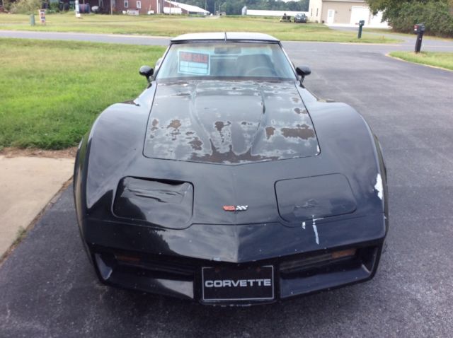 1982 Chevrolet Corvette Black - photo 6