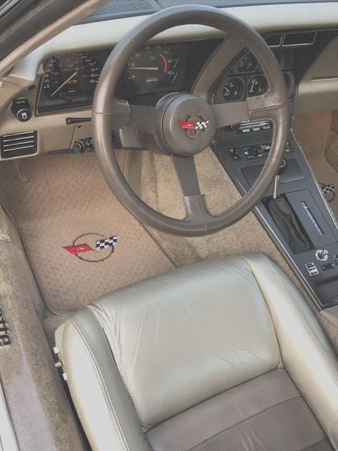 1982 Chevrolet Corvette Collector Edition - photo 6