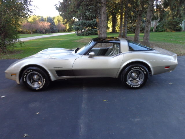 1982 CORVETTE COLLECTOR EDITION ALL ORIGINAL GREAT SHAPE 1982 Chevrolet Corvette Coupe