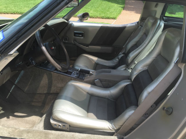 1982 Chevrolet Corvette - photo 3