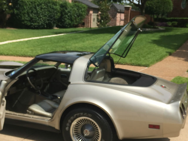 1982 Chevrolet Corvette - photo 5