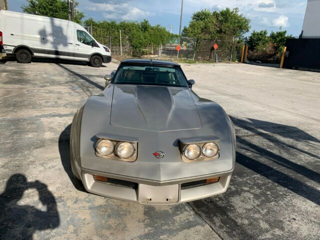 1982 Chevrolet Corvette - photo 12