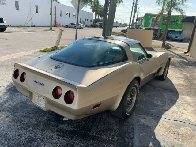 1982 Chevrolet Corvette - photo 7