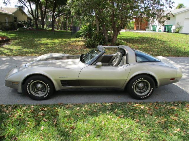 1982 Chevrolet Corvette - photo 4