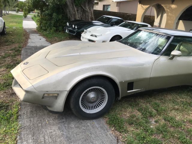 1982 Chevrolet Corvette - photo 4