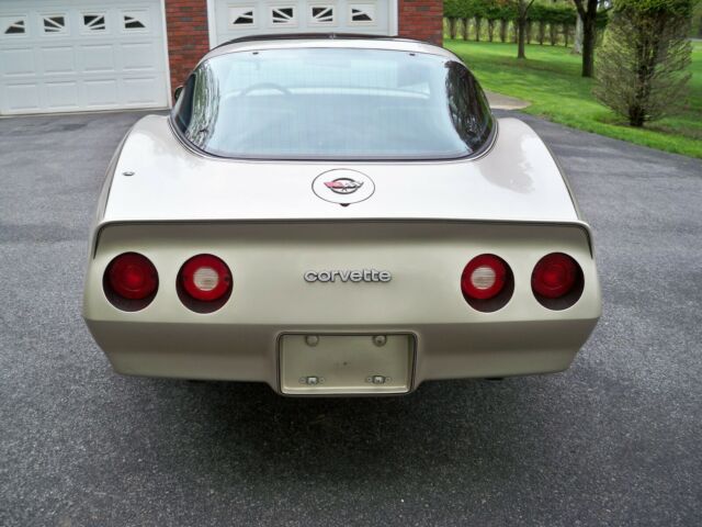 1982 Chevrolet Corvette - photo 5