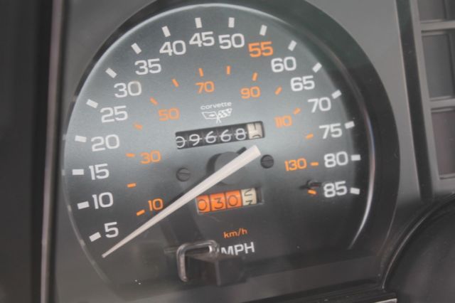 1982 Chevrolet Corvette - photo 10