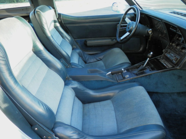 1982 Chevrolet Corvette CORVETTE COUPE - photo 10