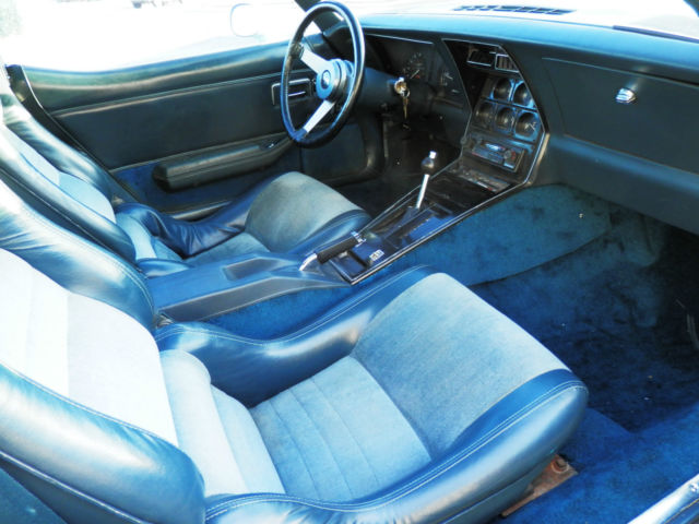 1982 Chevrolet Corvette CORVETTE COUPE - photo 11