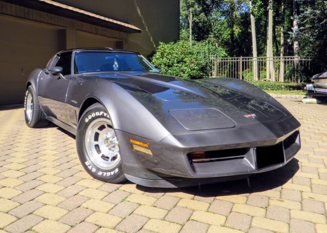 1982 Corvette Crossfire Injection Rare Charcoal Metallic 51K original miles 1982 Chevrolet Corvette