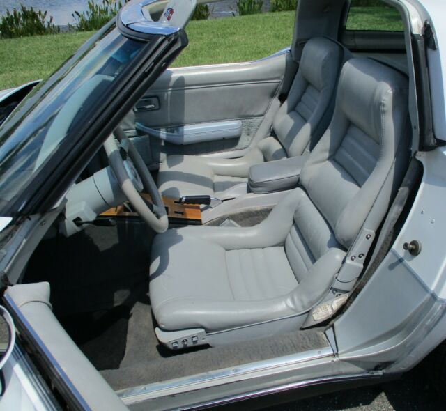 1982 Chevrolet Corvette CORVETTE - photo 6