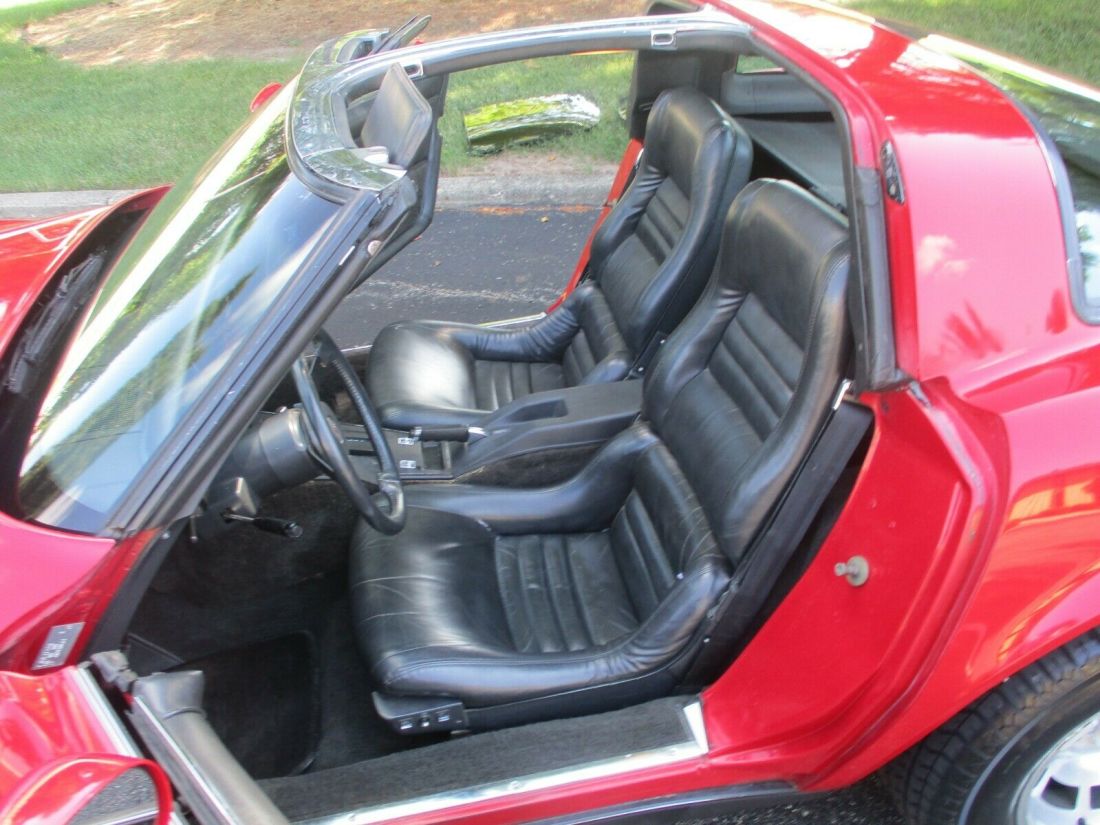 1982 Chevrolet Corvette - photo 8