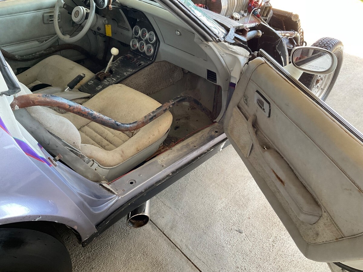 1982 Chevrolet Corvette - photo 7