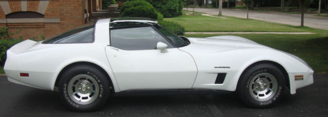 1982 Chevrolet Corvette - photo 4