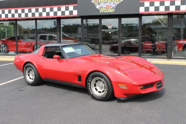 1982 Chevrolet Corvette LEATHER - photo 2