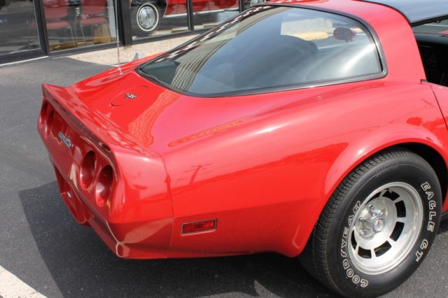 1982 Chevrolet Corvette LEATHER - photo 7