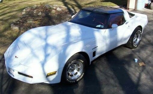 1982 Chevrolet Corvette - photo 2