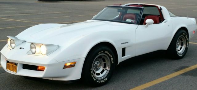 1982 Chevrolet Corvette - photo 5