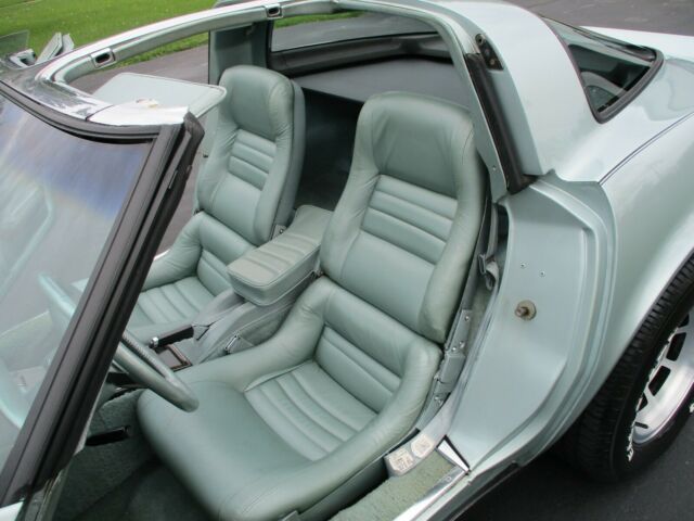 1982 Chevrolet Corvette CORVETTE - photo 7