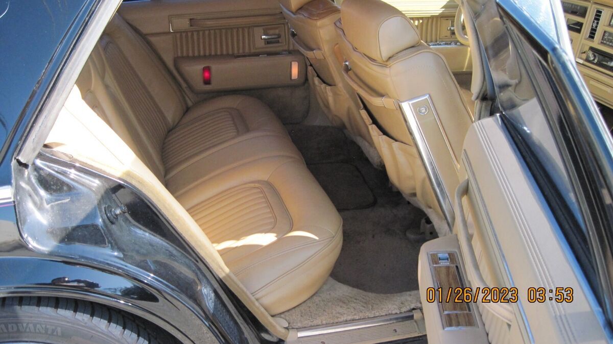1982 Cadillac Seville - photo 10