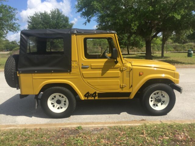 1982 Daihatsu Other F50 JK 2.5L Diesel Engene 4x4 4speed - photo 2