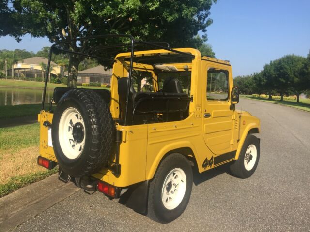 1982 Daihatsu Other F50 JK 2.5L Diesel Engene 4x4 4speed - photo 2
