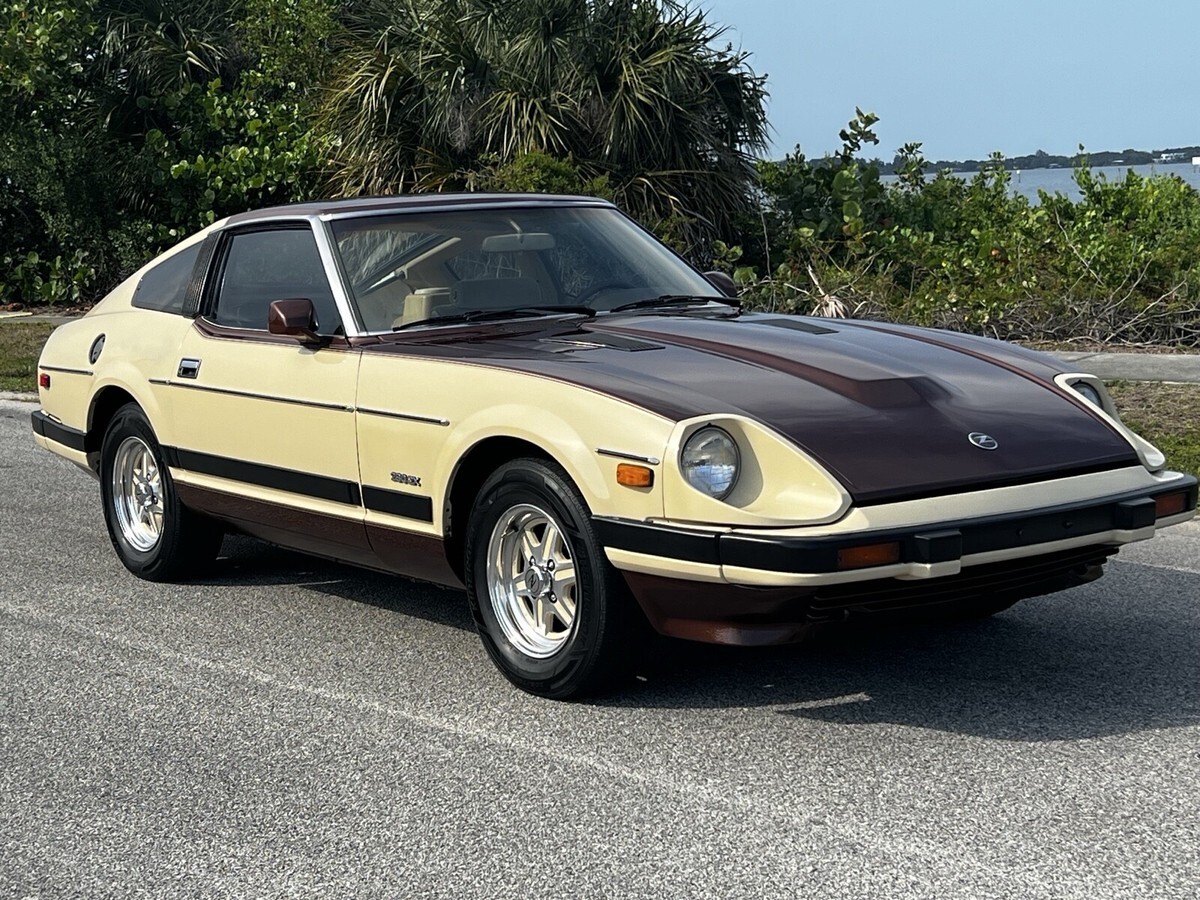 1982 Datsun 280 ZX - photo 12