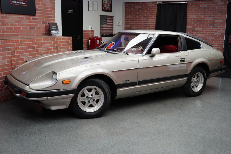 1982 Datsun Z-Series GL 2dr Hatchback - photo 3