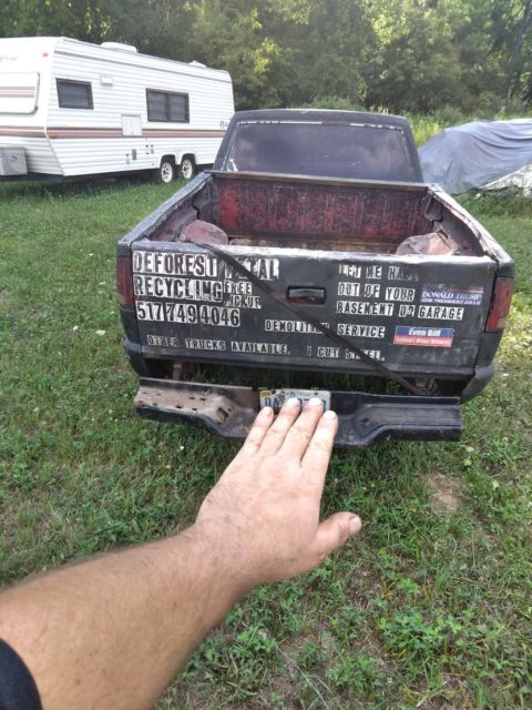 1982 Nissan Other Pickups Gl king cab 2x2 - photo 3