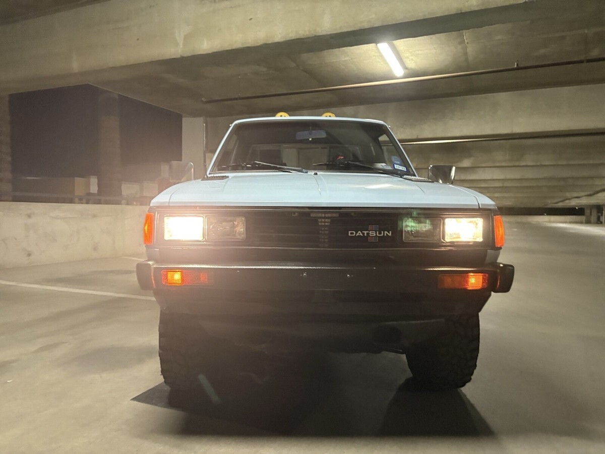 1982 Datsun 720 720 4x4 King Cab - photo 6