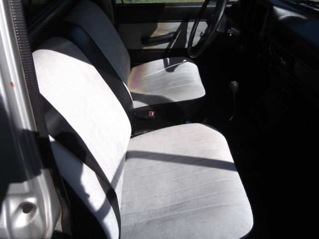 1982 Isuzu 720 - photo 10