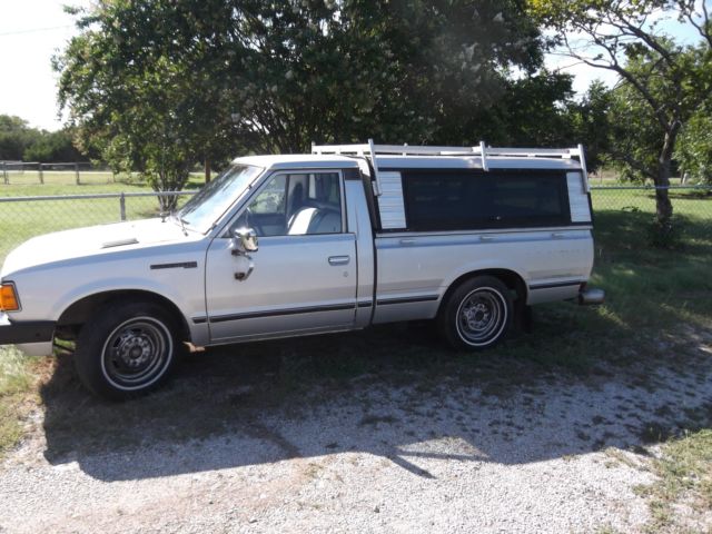 1982 Isuzu 720 - photo 2