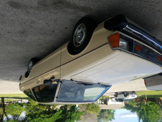 1982 Datsun 210 - photo 2