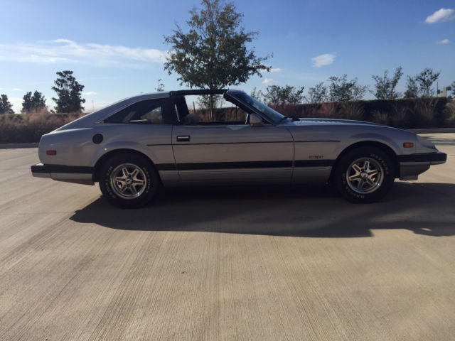 1982 Datsun Z-Series 280ZX 2+2 - photo 2