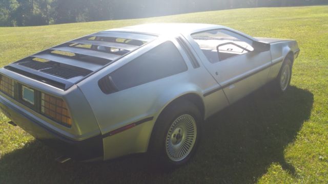 1982 DeLorean - photo 11