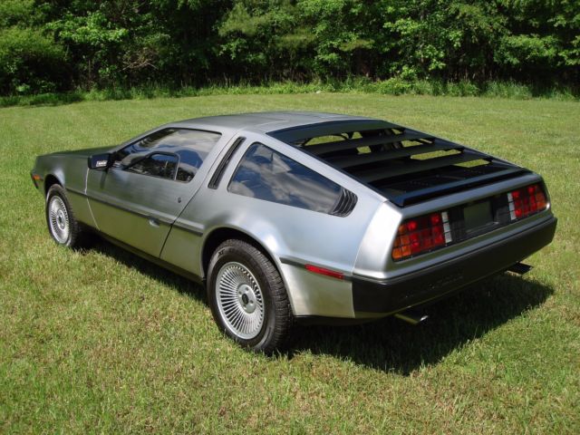 1982 DeLorean DMC-12 - photo 2