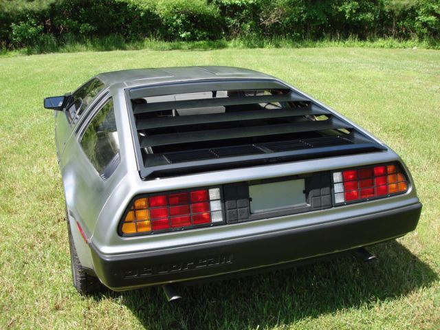 1982 DeLorean DMC-12 - photo 4