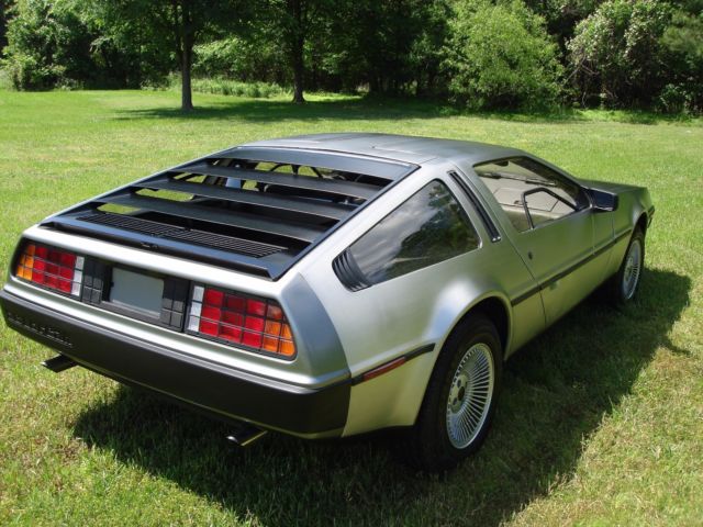 1982 DeLorean DMC-12 - photo 5