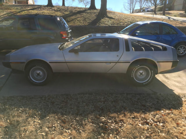 1982 DeLorean DMC 12 Base Coupe 2-Door - photo 2