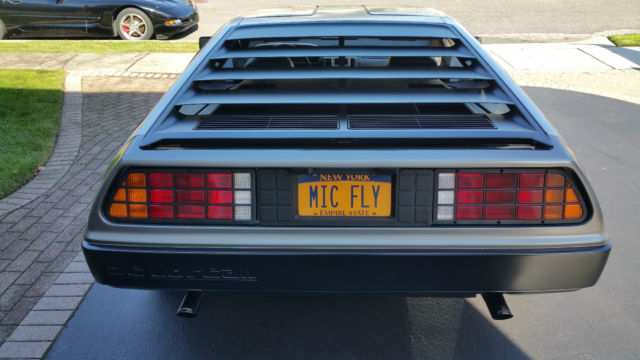 1982 DeLorean DMC-12 - photo 3