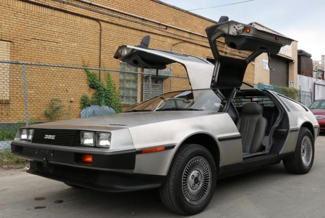 1982 Delorean DMC-12 Only 3018 Original Miles Automatic Incredible 1982 DeLorean DMC-12 DMC-12
