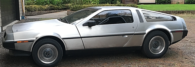 1982 DeLorean DMC-12