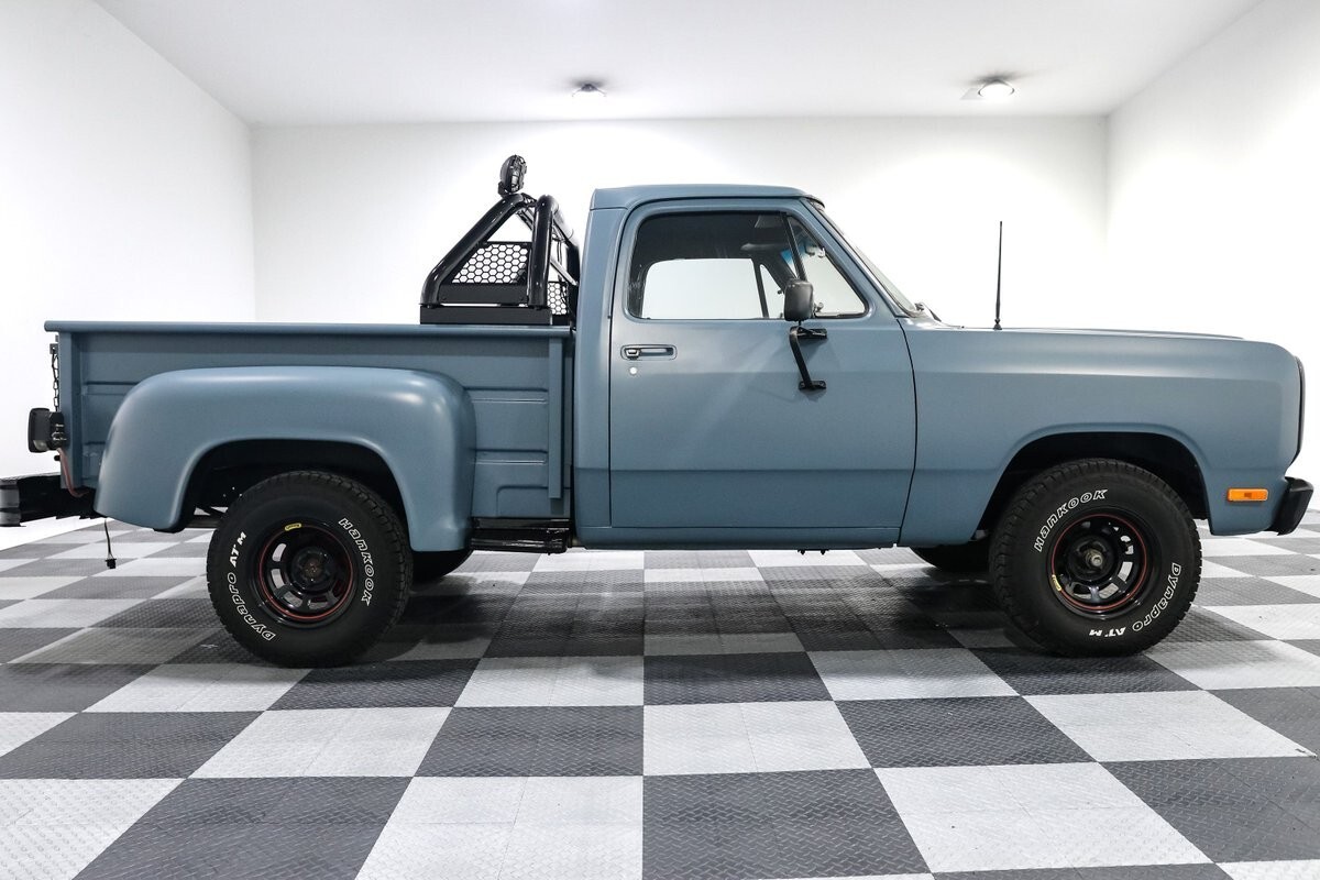 1982 Dodge D150 - photo 8