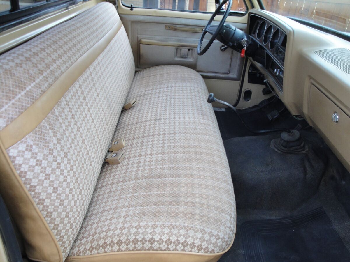 1982 Dodge D-Series D150 - photo 12