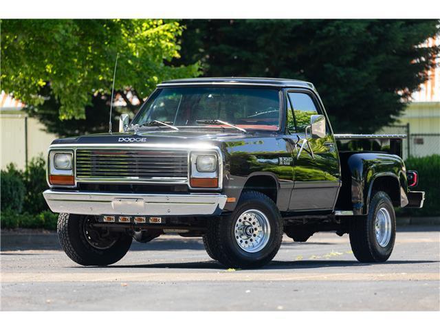 1982 Dodge Ram 1500 - photo 2